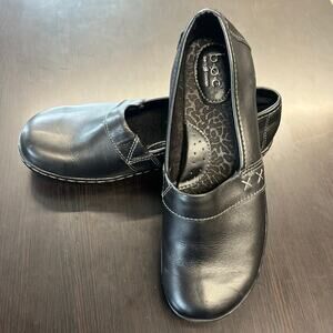BOC Born Concept Women’s Black Leather Slip-On Casual Flat Size 8.5